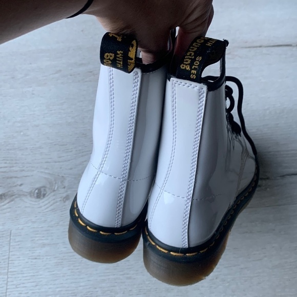 NWOT Dr. Martens‎ White Patent Leather Combat Boots Sz 6 platform lace up main image 6